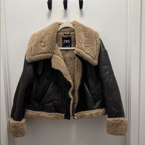 Zara Women's Brown and Tan Teddy Aviator Jacket